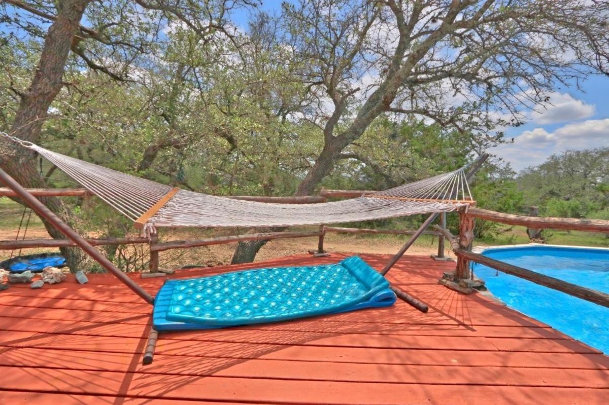 Three Horses Ranch Villa จอห์นสันซิตี้ ภายนอก รูปภาพ