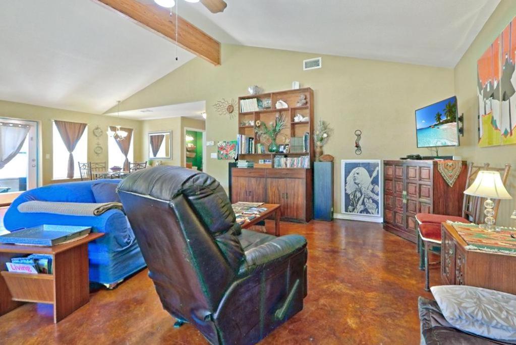Three Horses Ranch Villa จอห์นสันซิตี้ ภายนอก รูปภาพ