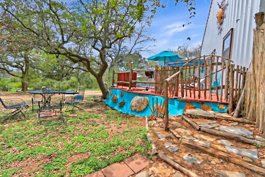 Three Horses Ranch Villa จอห์นสันซิตี้ ภายนอก รูปภาพ